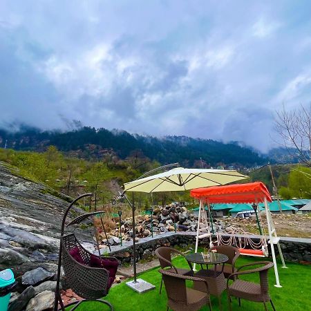 Hotel Beas River Retreat - A Riverside Hotel With Balcony 马拉里 外观 照片