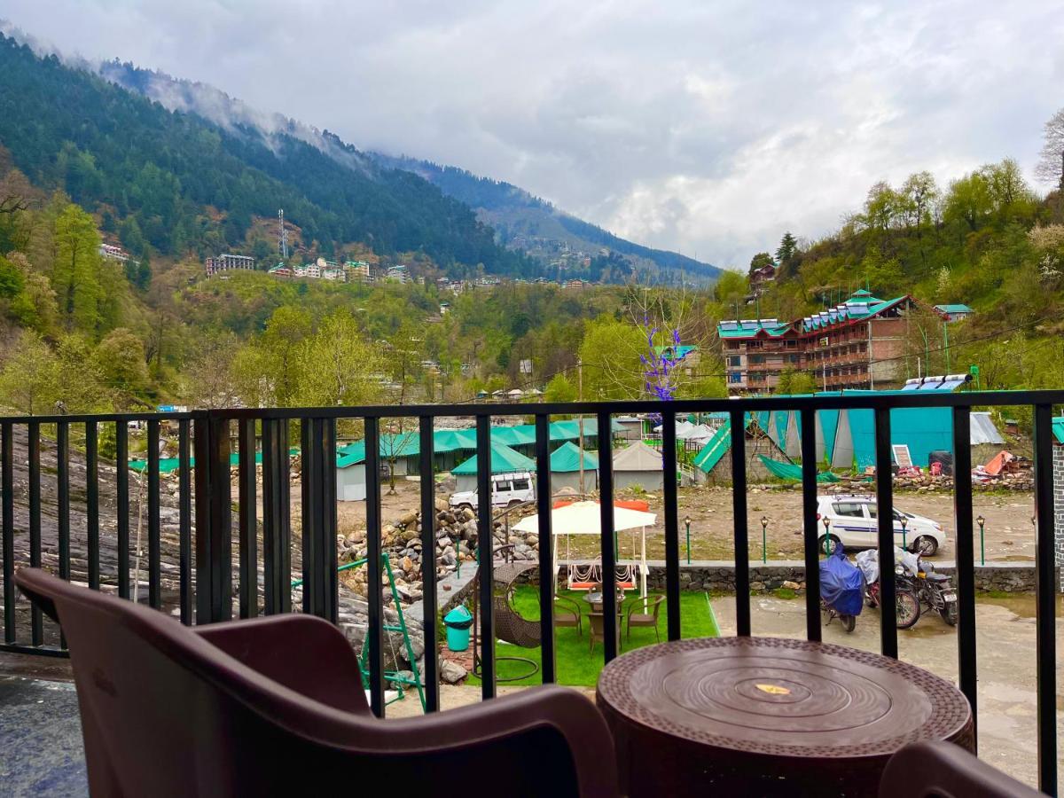Hotel Beas River Retreat - A Riverside Hotel With Balcony 马拉里 外观 照片