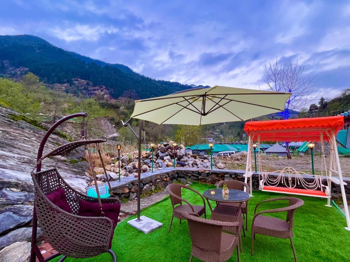 Hotel Beas River Retreat - A Riverside Hotel With Balcony 马拉里 外观 照片