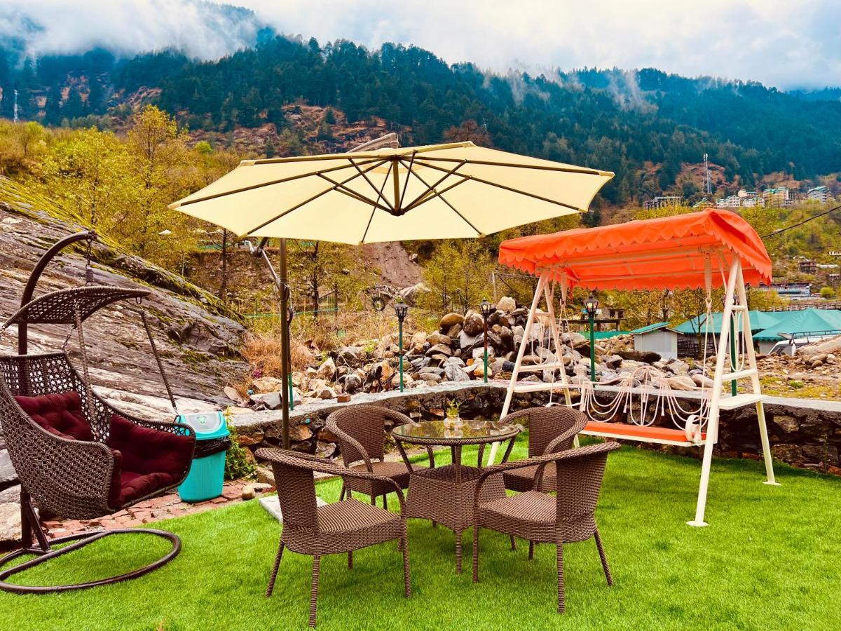 Hotel Beas River Retreat - A Riverside Hotel With Balcony 马拉里 外观 照片