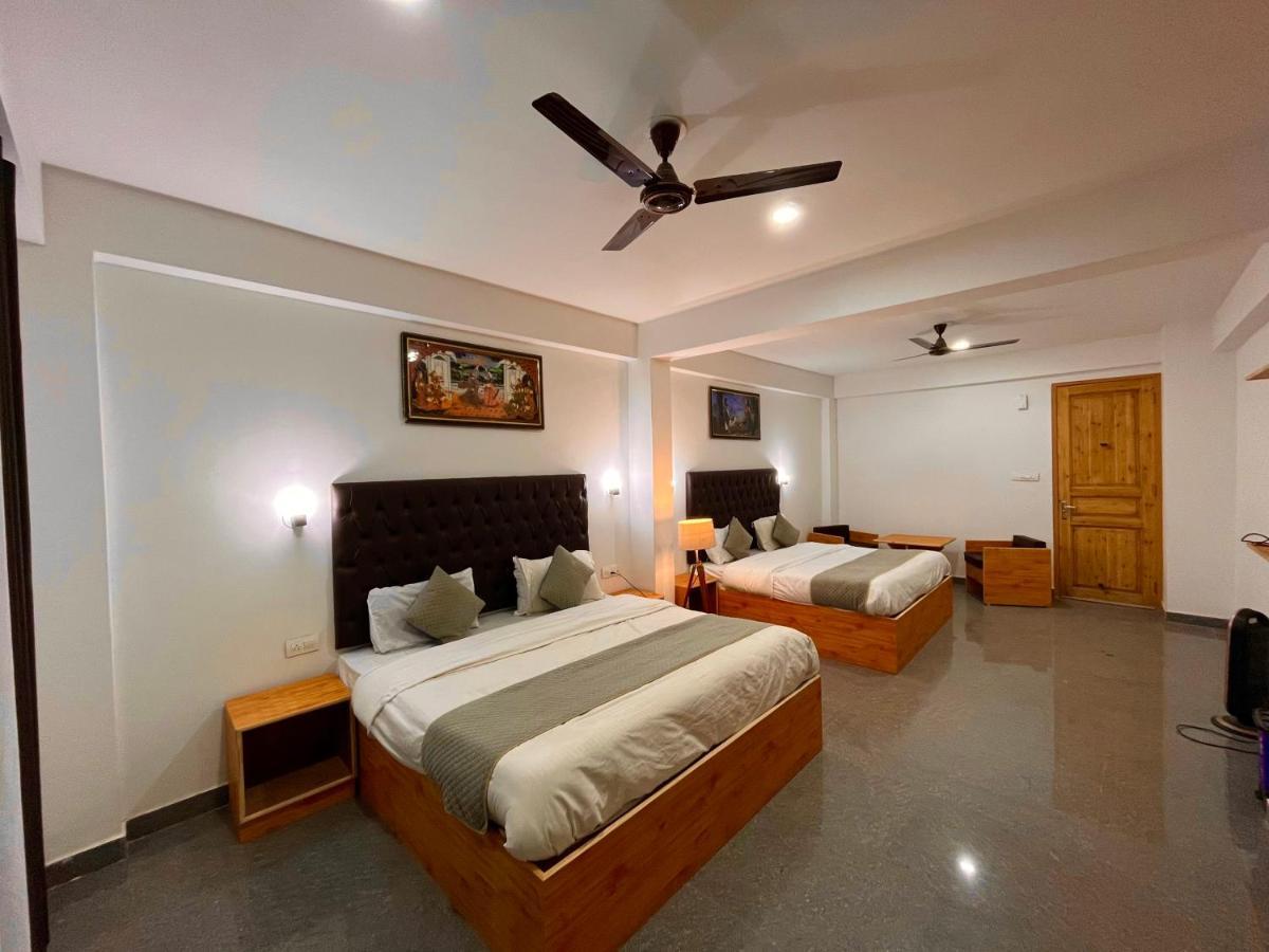 Hotel Beas River Retreat - A Riverside Hotel With Balcony 马拉里 外观 照片